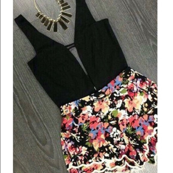 Pants - ❗️CLEARANCE❗️Floral Romper